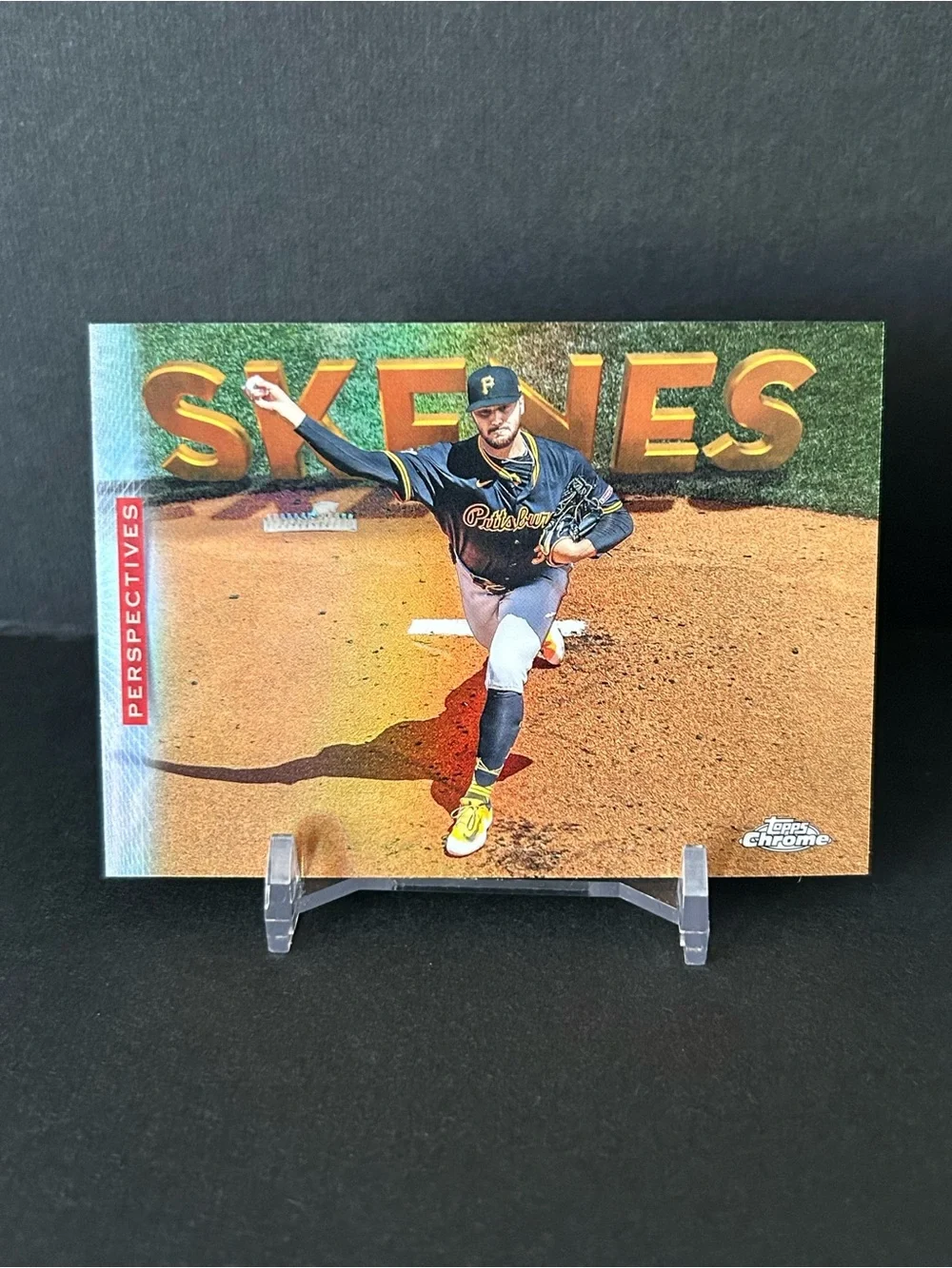 Topps Skene Baseball Card - Yellow/Black/Green
